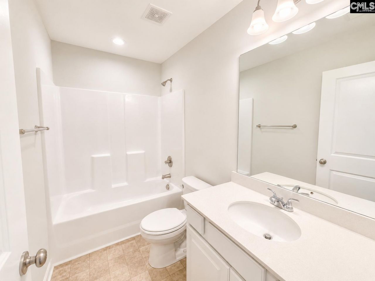 1040 Matchingham Drive  Photo 18