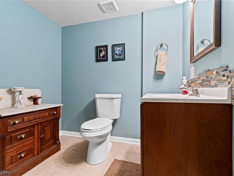 6529 Harness Circle NE, Canton, OH 44721 Photo 27