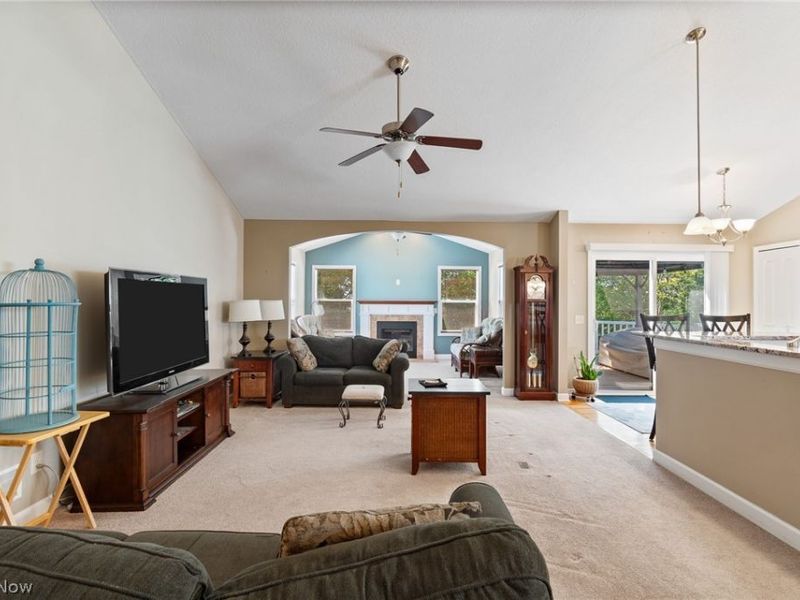 6529 Harness Circle NE, Canton, OH 44721 Photo 5