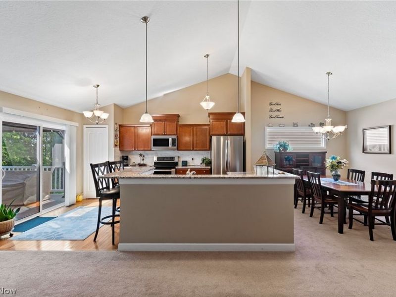 6529 Harness Circle NE, Canton, OH 44721 Photo 9