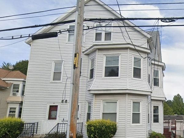 968 Robeson St, Unit 3, Fall River, MA 02720