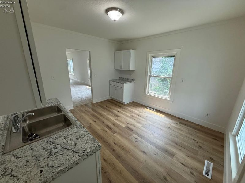 1605 Carr Street, Sandusky, OH 44870 Photo 5