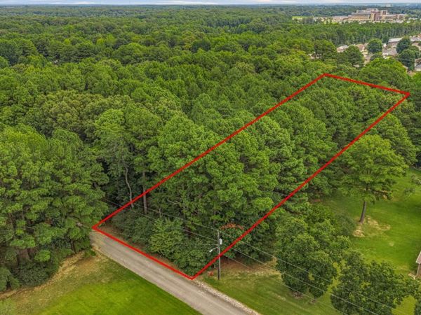 1 Pearl Drive, Jonesboro, AR 72405