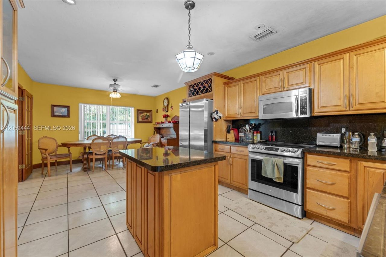 26500 SW 217th Ave, Homestead, FL 33031 Photo
