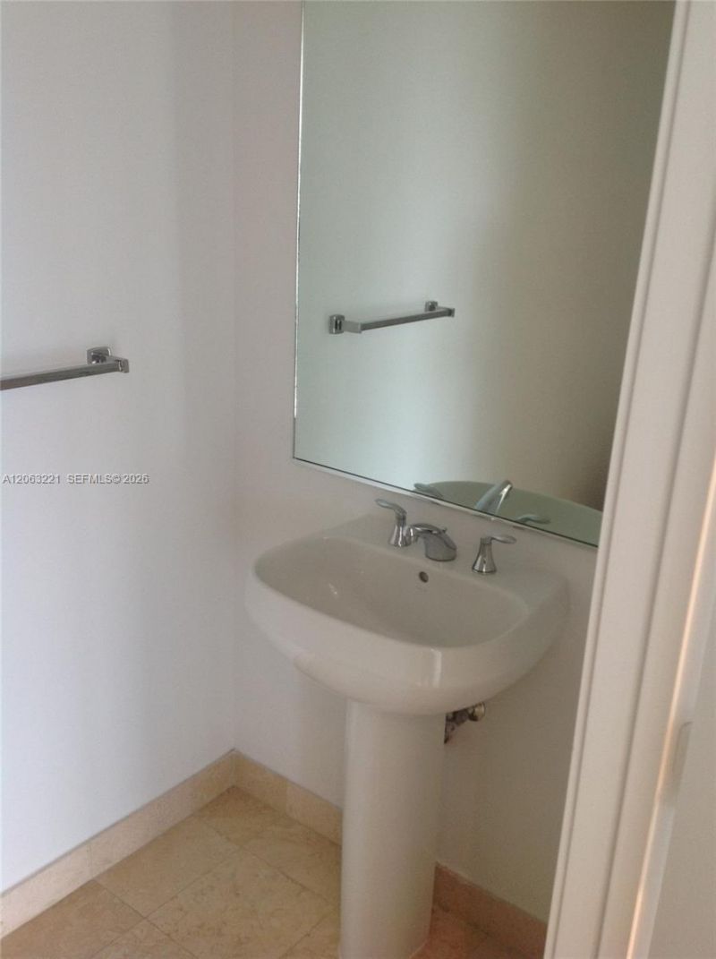 1050 Brickell Ave, Unit 402, Miami, FL 33131 Photo