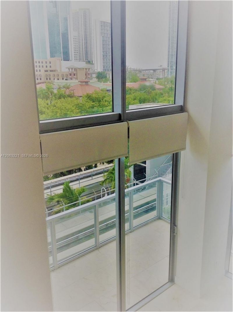1050 Brickell Ave, Unit 402, Miami, FL 33131 Photo