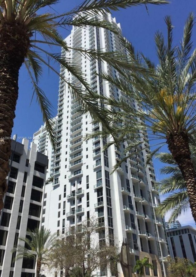 1050 Brickell Ave, Unit 402, Miami, FL 33131 Photo