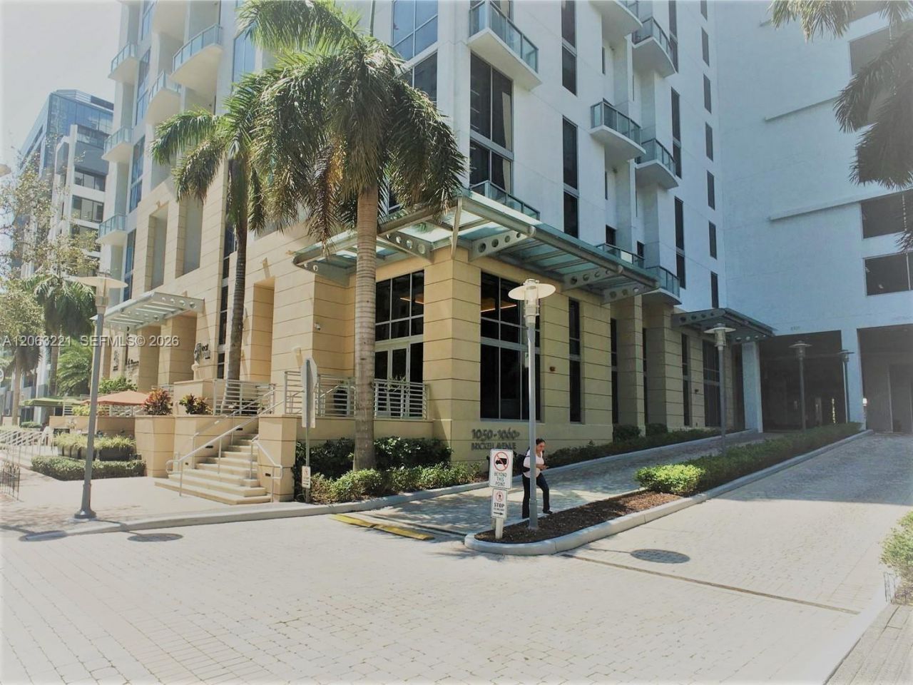 1050 Brickell Ave, Unit 402, Miami, FL 33131 Photo