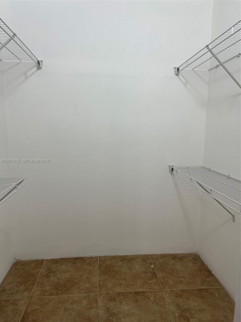9491 S Palm Cir S, Unit 203, Pembroke Pines, FL 33025 Photo