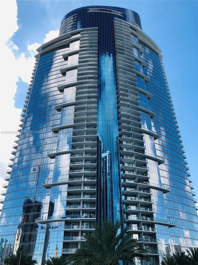 851 NE 1st Ave , Unit 3510, Miami, FL 33132 Photo