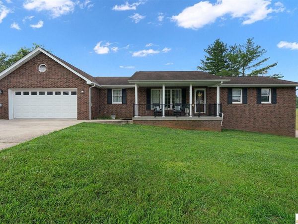 105 Maple Street , Munfordville, KY 42765