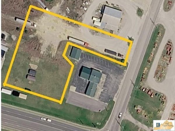 1433 W Main Street Road , Glasgow, KY 42141