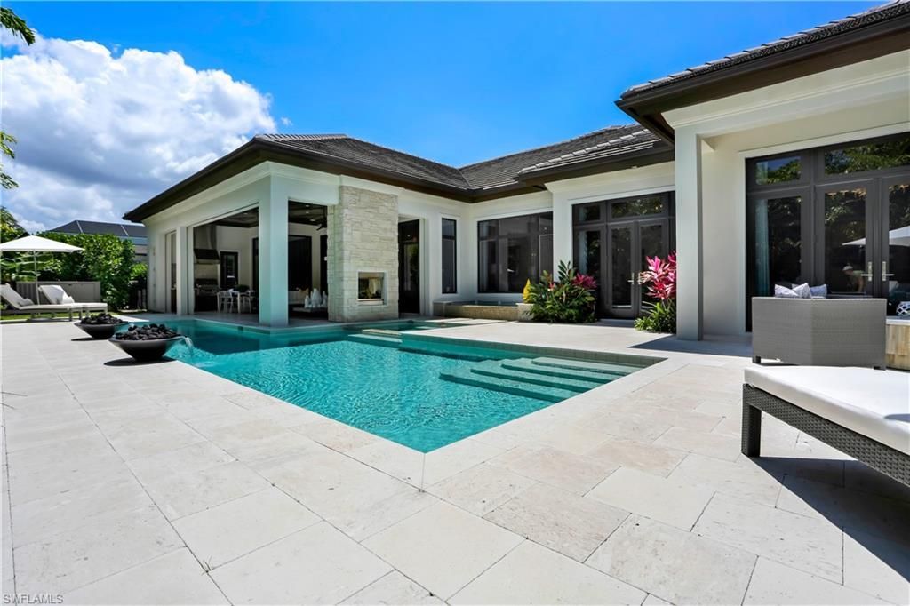 595 Regatta Rd , Naples, FL 34103 Photo
