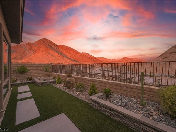 10960 Ansel Drive , Las Vegas, NV 89138