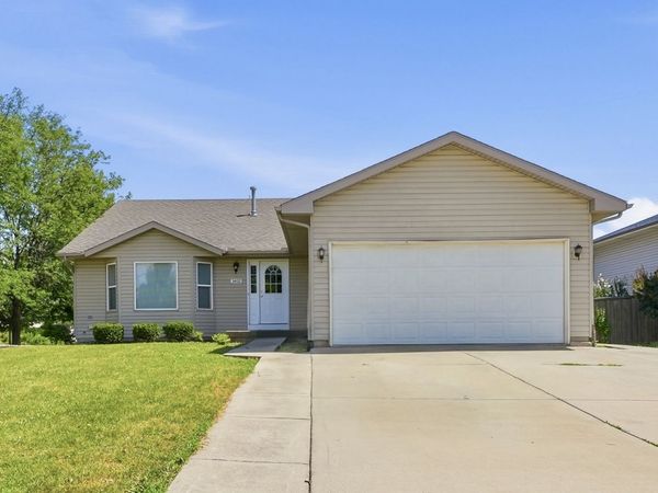 1402 Enborn Drive, Joliet, IL 60431