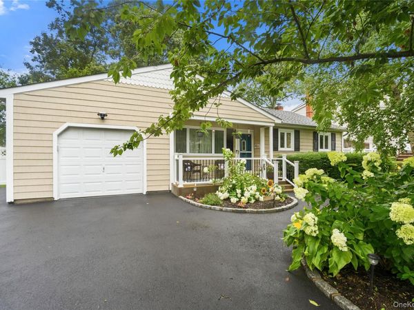 333 Ontario Street , Ronkonkoma, NY 11779