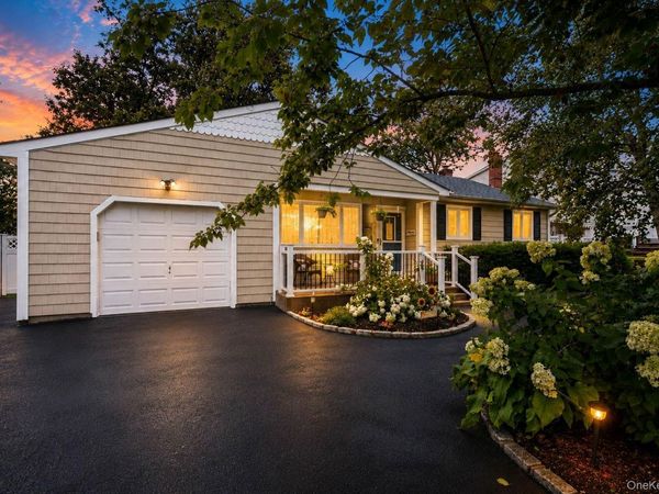 333 Ontario Street , Ronkonkoma, NY 11779