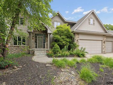 168 S 167Th Street, Omaha, NE 68118
