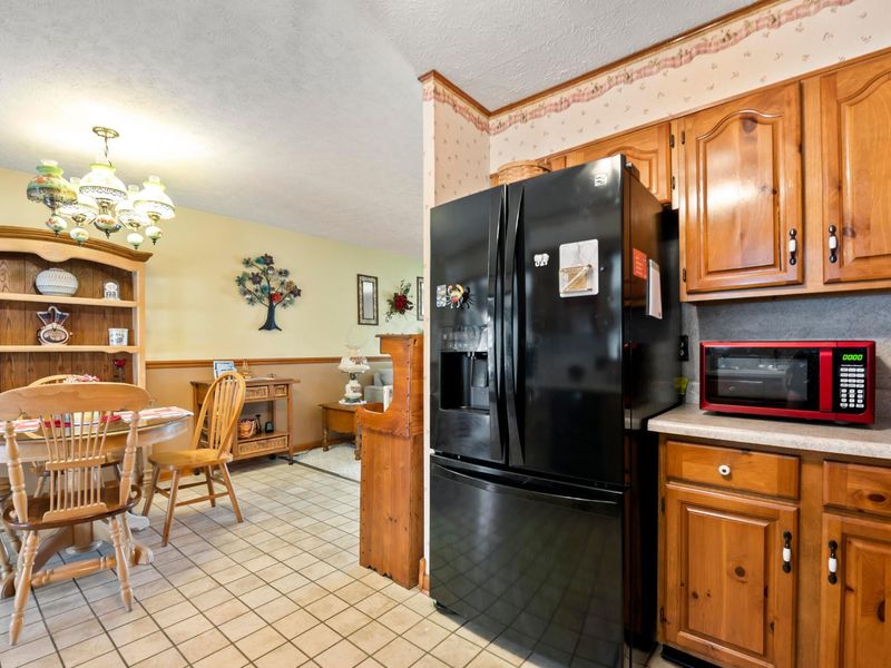 1820 Shoshone Drive , Lancaster, OH 43130 Photo 7