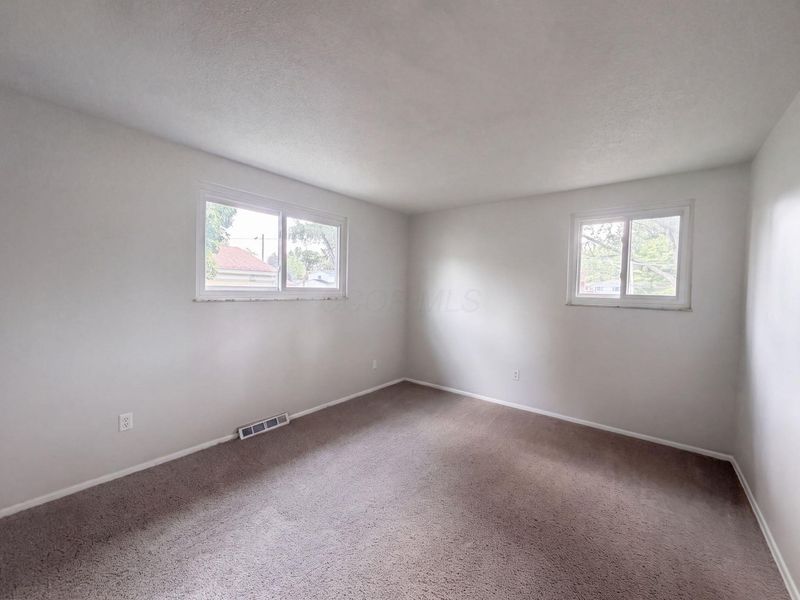 3363 Independence Street , Grove City, OH 43123 Photo 19