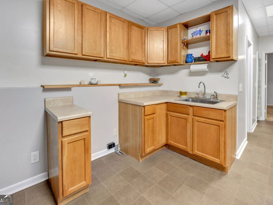 Property Image 60