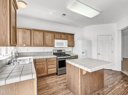 307 Torrey Pines Drive, Dayton, NV 89403 Photo
