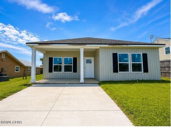 7582 Kelsey Drive , Panama City, FL 32404