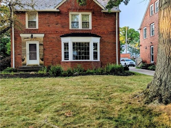 19219 Lomond Boulevard, Shaker Heights, OH 44122