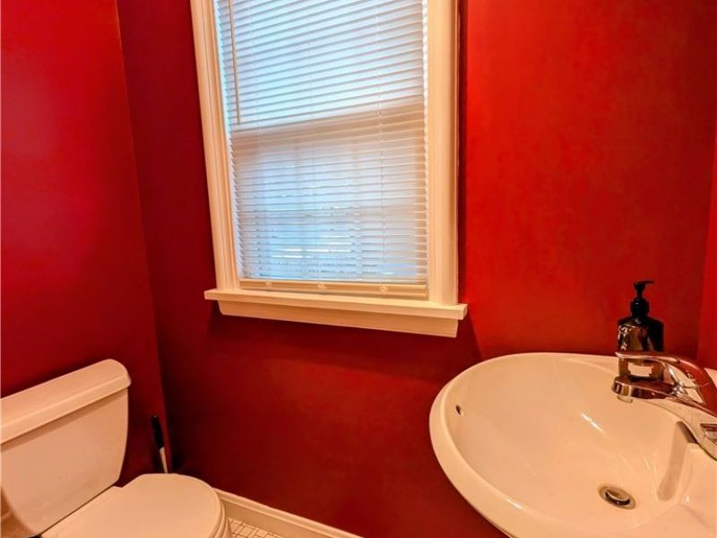19219 Lomond Boulevard, Shaker Heights, OH 44122 Photo 9
