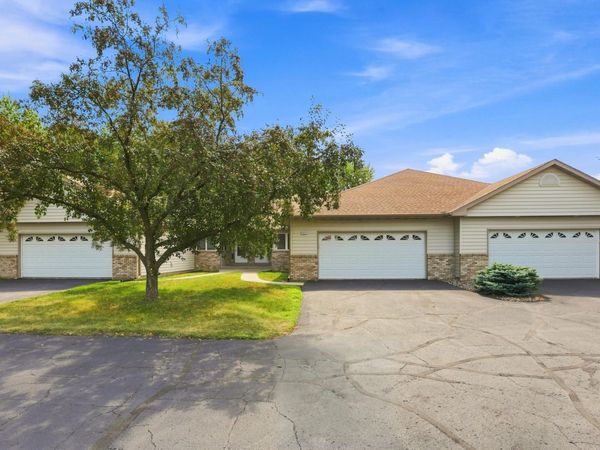 616 Jefferson Avenue SW, Watertown, MN 55388