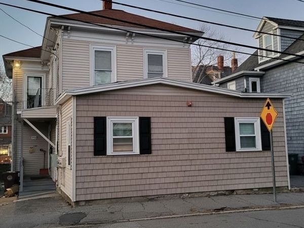 75 Bowers Street, Unit 5, Lowell, MA 01854