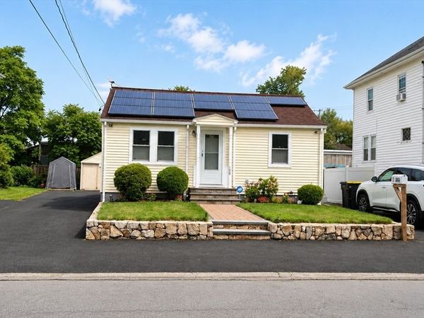 108 Tripp St, Framingham, MA 01702