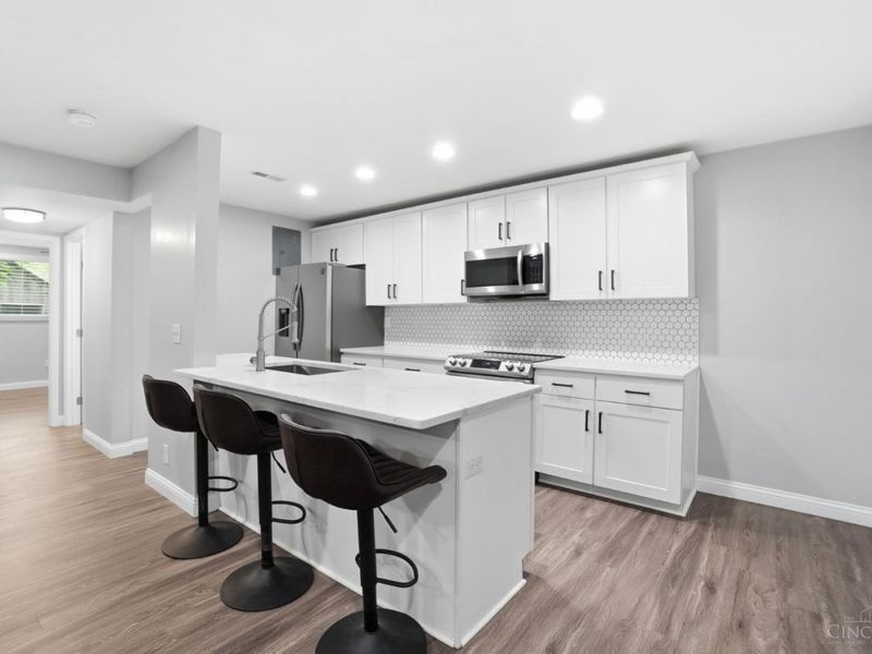 3069 Alpine, Unit 11, Cincinnati, OH 45208 Photo 10