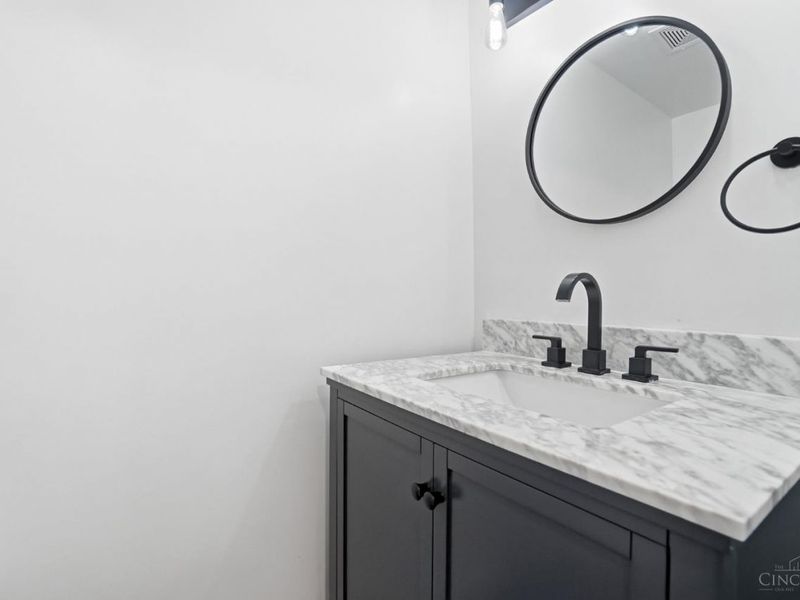 3069 Alpine, Unit 11, Cincinnati, OH 45208 Photo 24