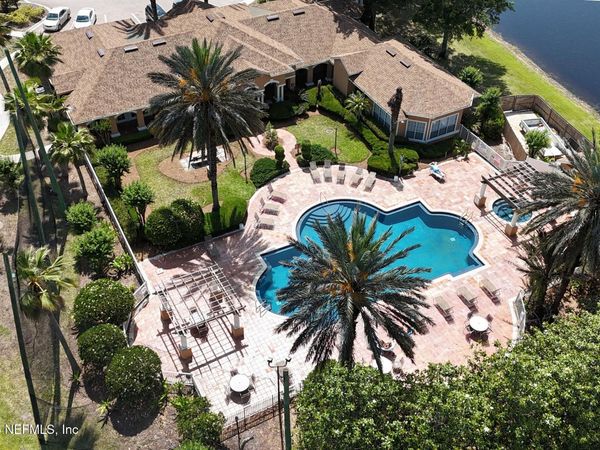 610 FAIRWAY Drive, Unit 207, St. Augustine, FL 32084