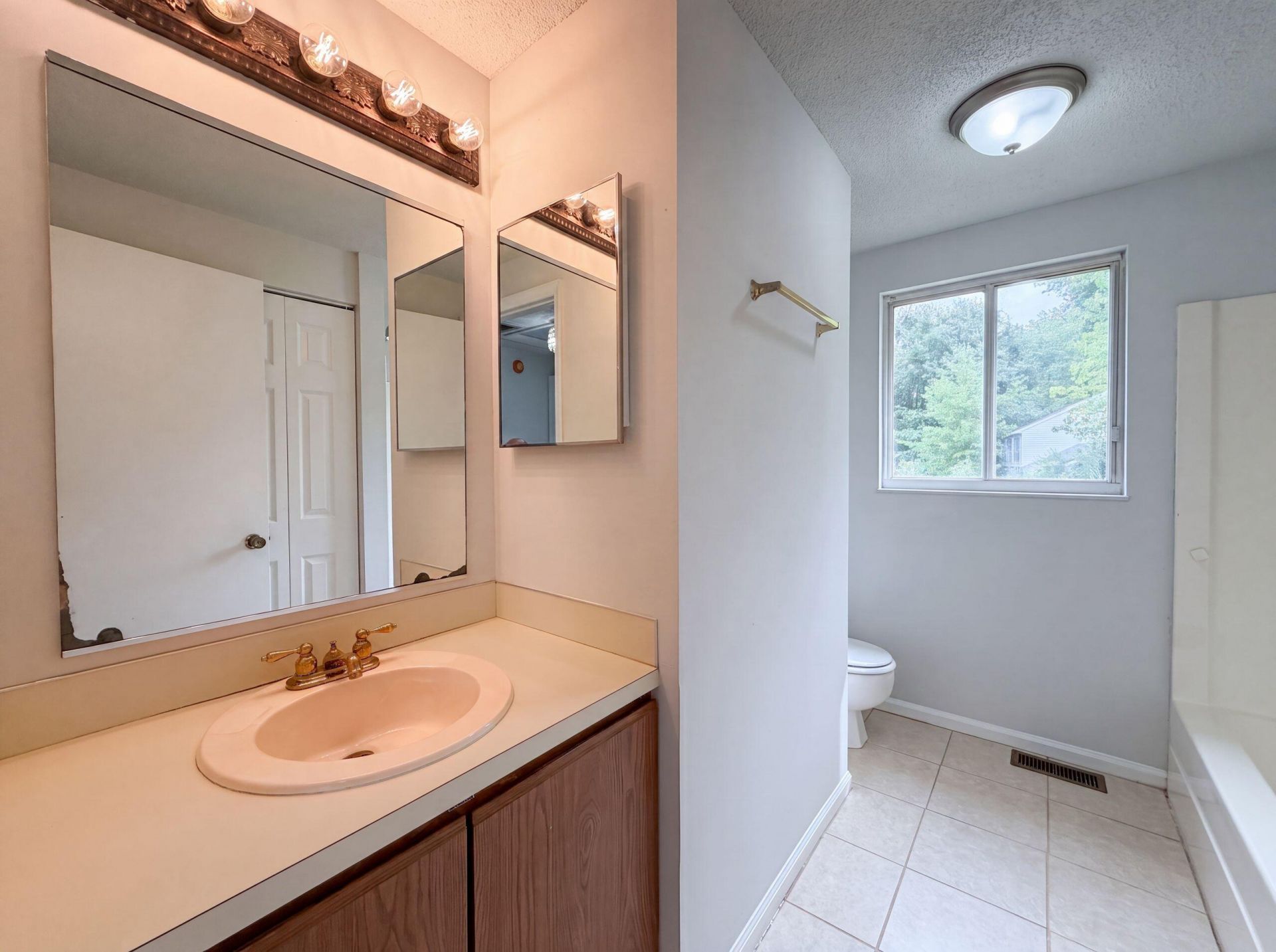 6786 Moss Court Photo 12