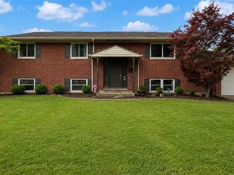 420 Goldleaf Avenue, Vandalia, OH 45377 Photo 1