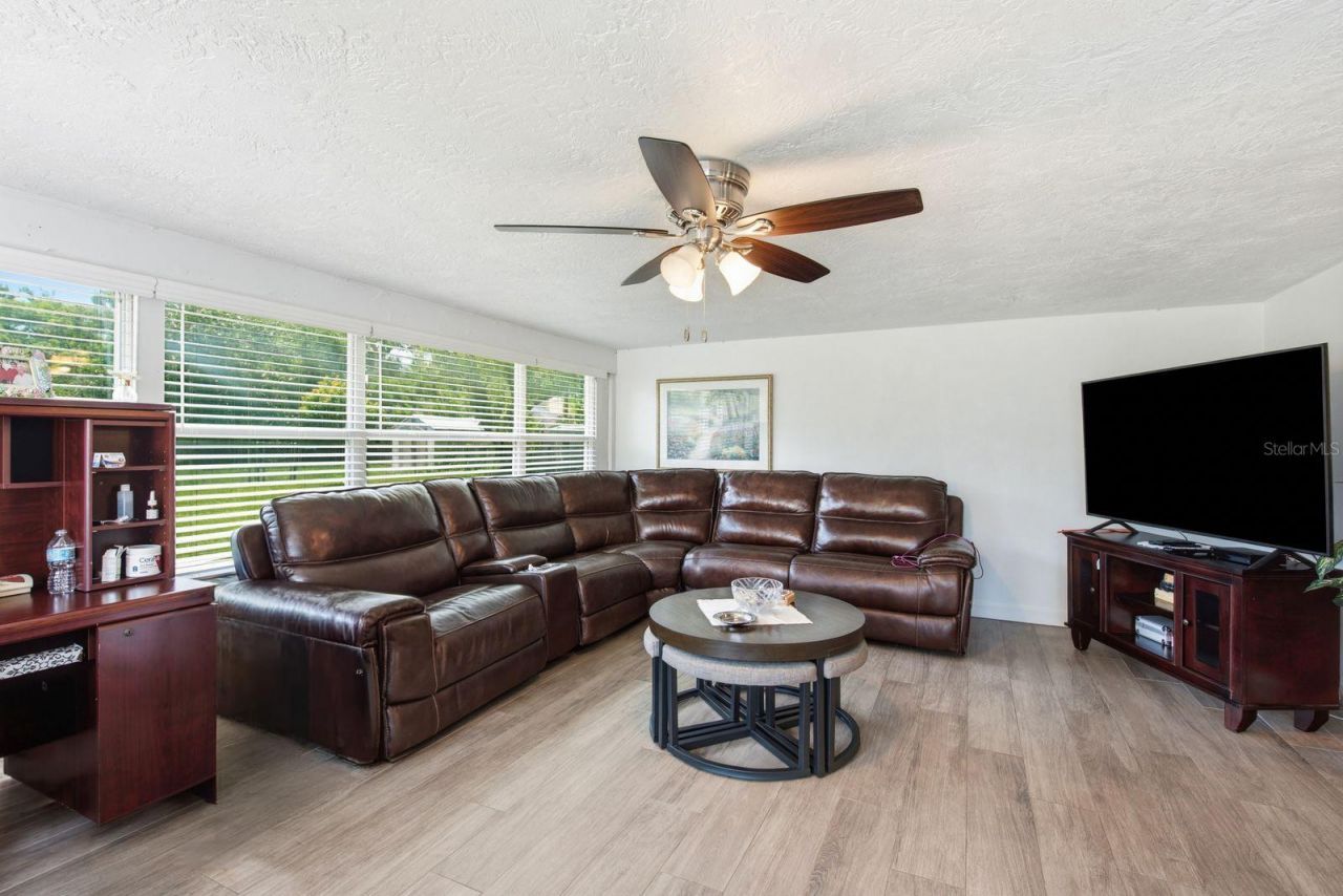 920 Lake Forest Road, Clearwater, FL 33765 Photo