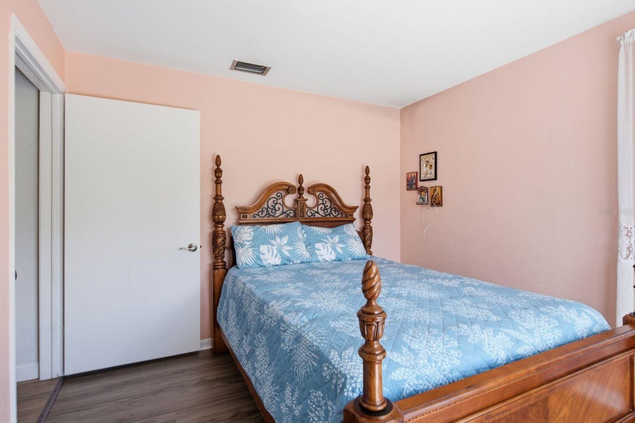 920 Lake Forest Road, Clearwater, FL 33765 Photo