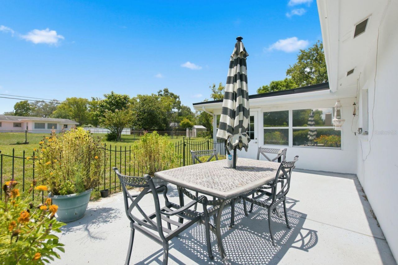 920 Lake Forest Road, Clearwater, FL 33765 Photo