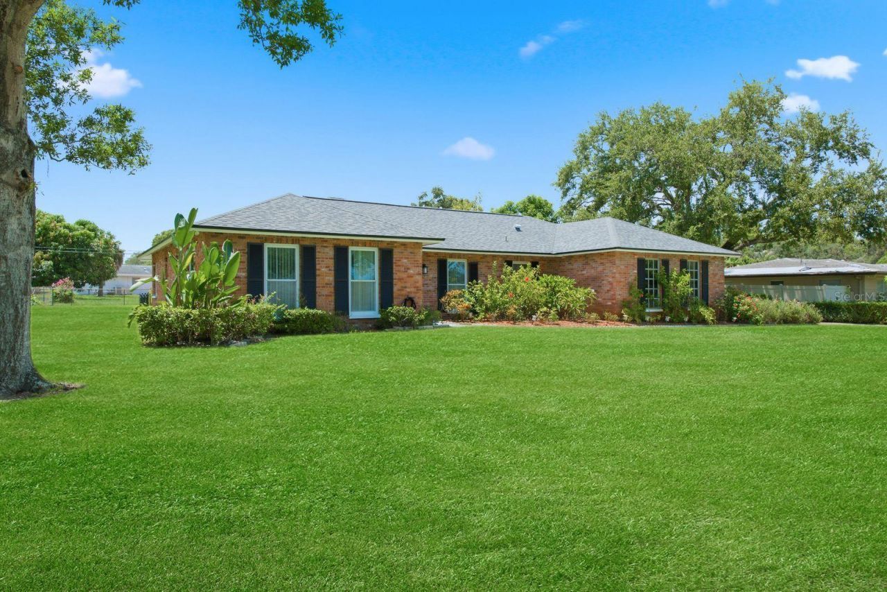 920 Lake Forest Road, Clearwater, FL 33765 Photo