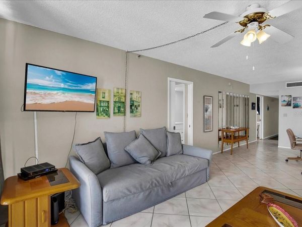 15462 GULF BOULEVARD , Unit 903, MADEIRA BEACH, FL 33708