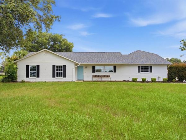 5101 LAKE GRIFFIN ROAD , LADY LAKE, FL 32159