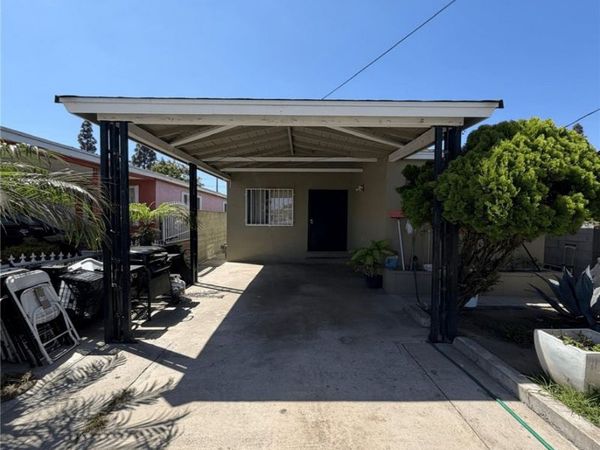 8310 Wilbarn, Paramount, CA 90723