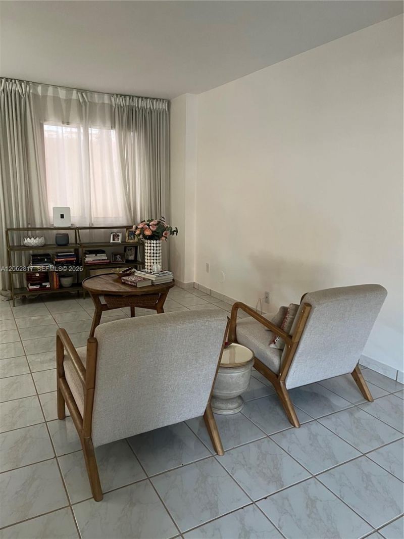 17000 NW 67th Ave, Unit 112, Hialeah, FL 33015 Photo