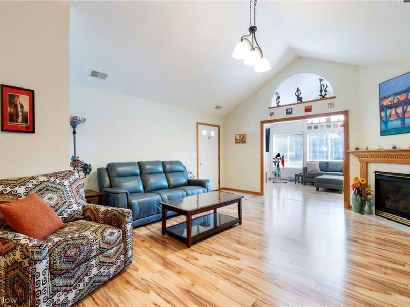 504 Timberline Drive, Unit 504, Columbiana, OH 44408 Photo 10