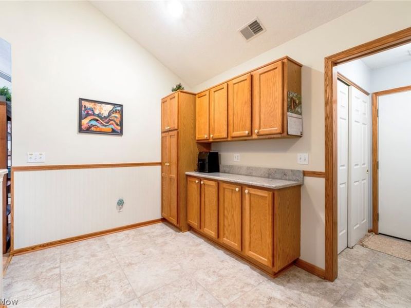 504 Timberline Drive, Unit 504, Columbiana, OH 44408 Photo 18