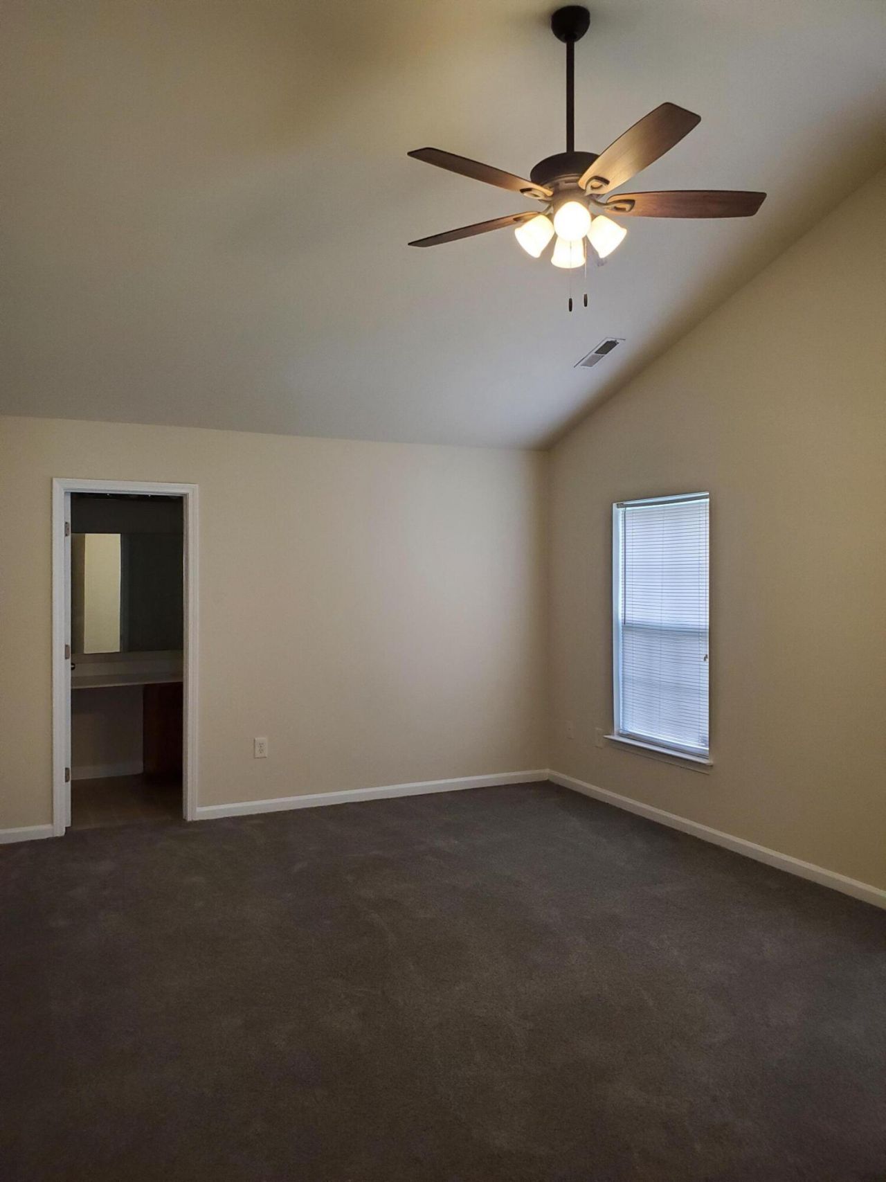 103 Salem Creek Drive Photo 13
