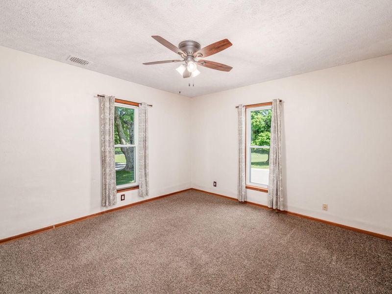 548 E High Avenue, Bellefontaine, OH 43311 Photo 11