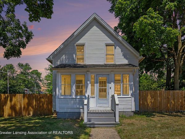 1318 Chelsea Avenue, Lansing, MI 48915